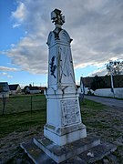 Le monument aux morts.