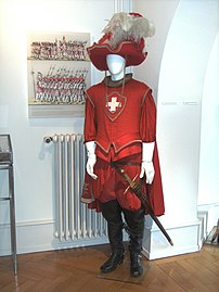 Costume du Commandant des Cent-Suisses, personnage incarné par Jean-Pierre Chollet (1999).