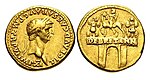 Aureus daté de 46/47. Au revers, l'arc de triomphe porte la mention DE BRITANN pour Devictis Britannis[8].