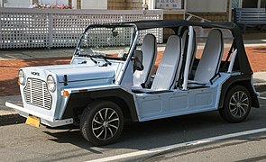 2019 Moke America eMoke, front left (Amagansett)