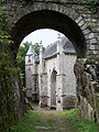 Chapelle Sainte-Barbe, et les arches menant à l'oratoire Saint-Michel.