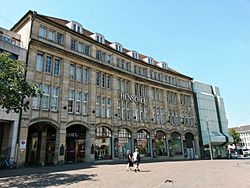 Historische Fassade des Kaufhaus Henschel (2015)