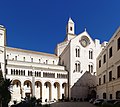 Старе Місто - Cattedrale di San Sabino, vista laterale