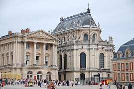 Extérieur avant la restauration de 2017-2020.