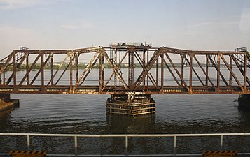 Through-truss swing span of Long Bridge (2010)