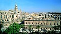 Mayayakit keng Cathedral ning Seville ampo ing Archivo de Indias