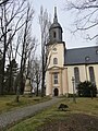 Kirche und Kriegerdenkmal