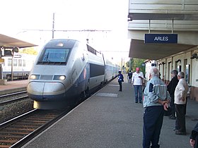 TGV venant de Miramas.