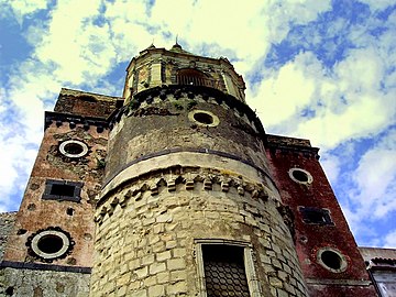 Campanile della chiesa dei Santi Pietro e Paolo