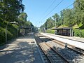 Nordenden af stationen med gangbro til Banebrinken og Emdrupvej.