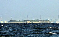 第一海堡を横須賀市の猿島より望む（2008年）