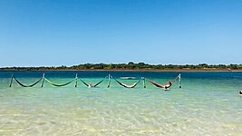 Les célèbres hamacs immergés de Jericoacoara.