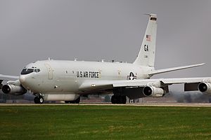 E-8C_JSTARS_-_RAF_Mildenhall_(5685278010)