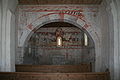 Romanischer Chorbogen in der Kapelle St. Lorenz in Paspels