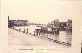 Vue du port fluvial.