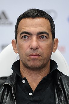 Youri Djorkaeff (2011)