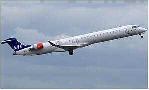 Bombardier CRJ900 fra CityJet i fargene til SAS på Manchester lufthavn.