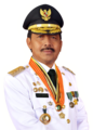 Potret Gubernur Nurdin dengan latar belakang transparan (2016)