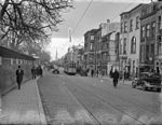 Een tramstel van lijn 3 op de Bezuidenhoutseweg, januari 1931. De tram is op weg naar Marlot en zal rechtdoor de gehele Bezuidenhoutseweg afrijden.