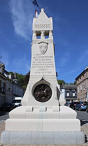 Monument à la mémoire de Jean de Luxembourg.