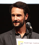 Rodrigo Santoro interprète Paulo.