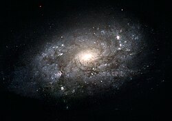 ハッブル宇宙望遠鏡によるNGC 3949の画像 credit:HST/NASA/ESA