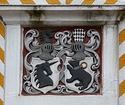 Wappen der Familien von Leden und von Bar am Palas des Ledenhofes in Osnabrück