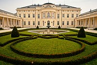 Károlyi Castle in Fehérvárcsurgó