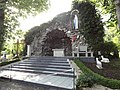 Jardin du couvent, grotte de Lourdes.