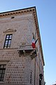 Candelabra cantonale di Palazzo dei Diamanti a Ferrara