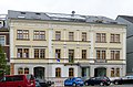 Wohnhaus und Hotel Goldene Sonne in geschlossener Bebauung