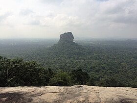 Скальное плато Сигирия