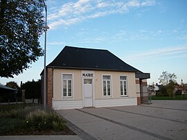 The town hall in Clairy-Saulchoix
