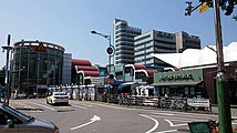 Gần quảng trường phía Nam ga Songnae