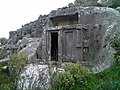 Ликийская гробница, вырезанная из камня
