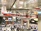 Die Cessna 172 Hacienda, mit der Robert Timm und John Cook 1958/59 den Dauerflugrekord von fast 65 Tagen aufstellten, im McCarran International Airport (Bild von 2006) KW 29 (ab 14. Juli 2019)
