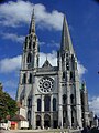 อาสนวิหารชาร์ทร (Chartres Cathedral) - หอด้านหน้าไม่เท่ากัน