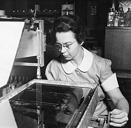 Katharine Burr Blodgett (1938)