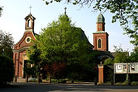 Dyckburg-Kirche mit der Loreto-Kapelle