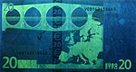 ورقة 20 يورو تحت ضوء الأشعة فوق البنفسجية (العكس)