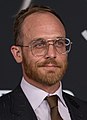 Ethan Embry spielt Pete Conrad