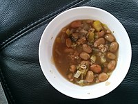 Les ingrédients d'une soupe aux gourganes peut varier selon la région.