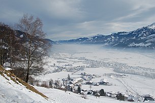 Blick auf Piesendorf und die Hohen Tauern vom Naglköpfl