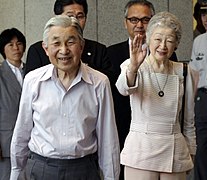 Das Kaiserpaar im Bahnhof Tokio (2012)