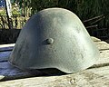 生産工程の省力化を目指した1945年型シュタールヘルム。結局採用されなかったが、東ドイツの国家人民軍のヘルメットに影響を与えたと言われる