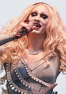 Jinkx Monsoon 006 - DC Capital Pride street festival - 2013-06-09 (9001924615) (cropped).jpg