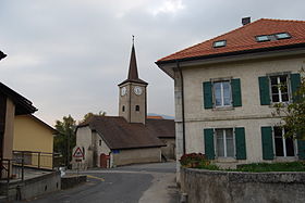 Dorfzentrum mit Blick auf Kirche