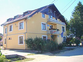 Chișlaz town hall