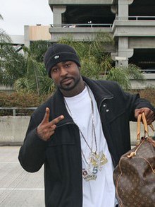 Young Buck departs from the LAX in November 2010.