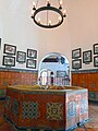 Fountain and hanging ceiling lamp